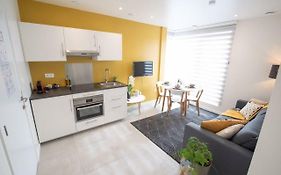 Studio Brussels Airport - South